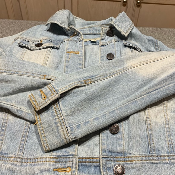 Girls Denim jacket Cherokee - Picture 2 of 4